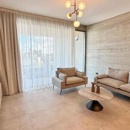 Apartman Malberry Park 304 - Modern 2 Bedroom With Pool, Gym, Jaccuzi