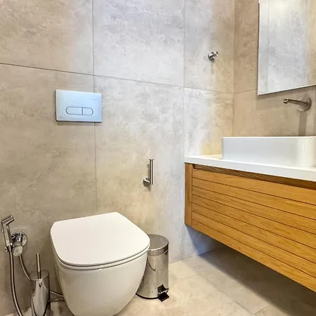 Apartment Malberry Park 304 - Modern 2 Bedroom With Pool, Gym, Jaccuzi